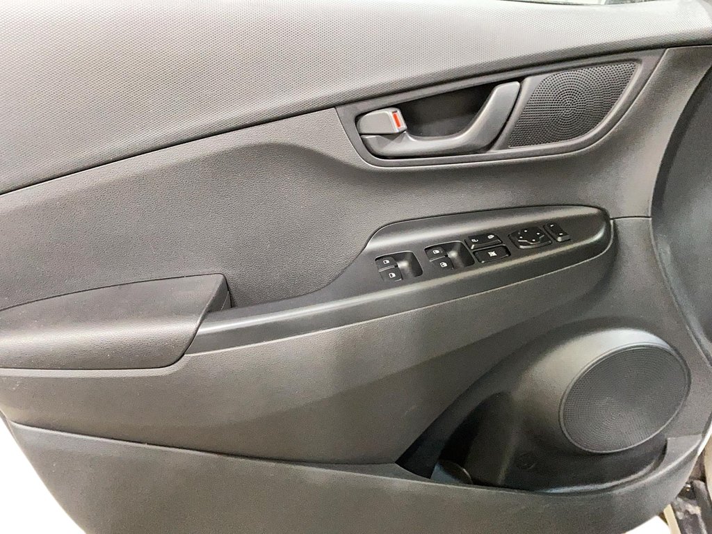 Hyundai Kona  2022 à Sept-Îles, Québec - 9 - w1024h768px