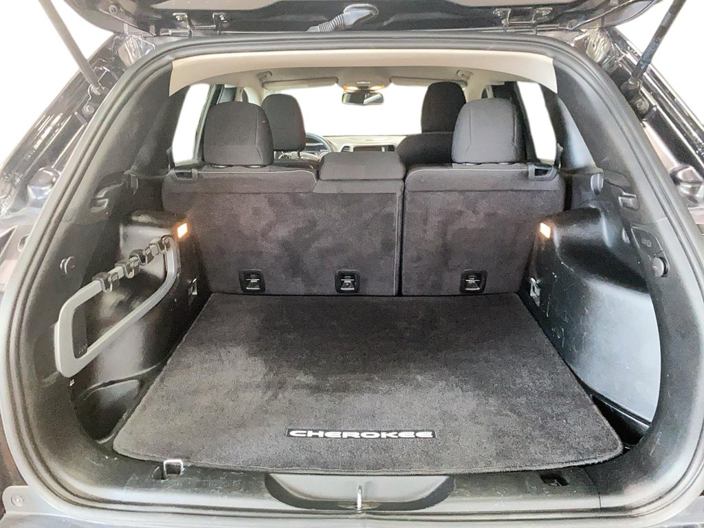 Jeep Cherokee North 2018 à Chicoutimi, Québec - 3 - w1024h768px