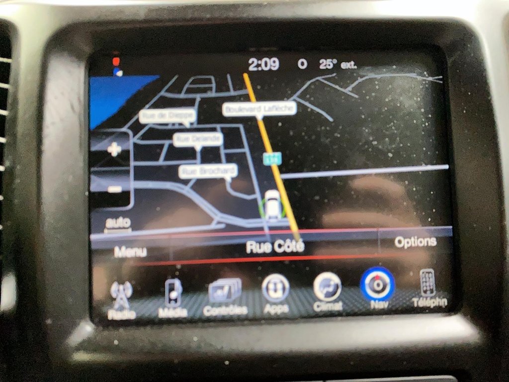 2018 Jeep Cherokee in Sept-Îles, Quebec - 17 - w1024h768px