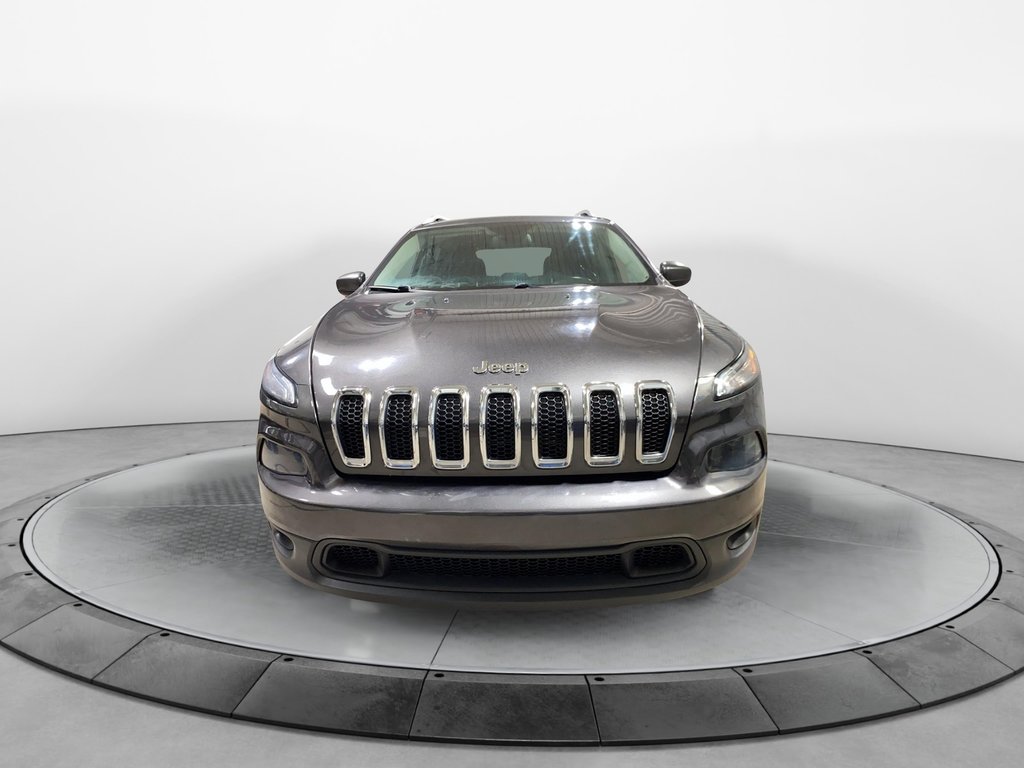 2018 Jeep Cherokee in Sept-Îles, Quebec - 2 - w1024h768px