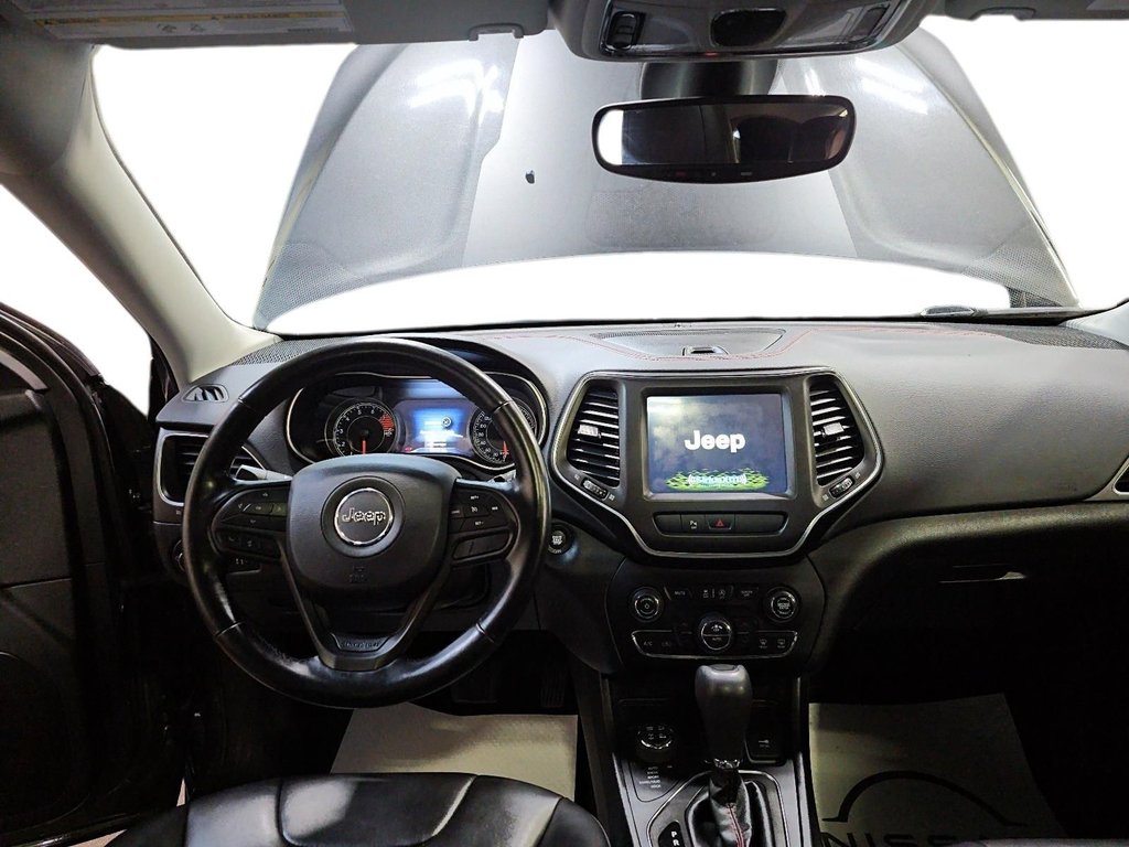 2020 Jeep Cherokee in Sept-Îles, Quebec - 10 - w1024h768px