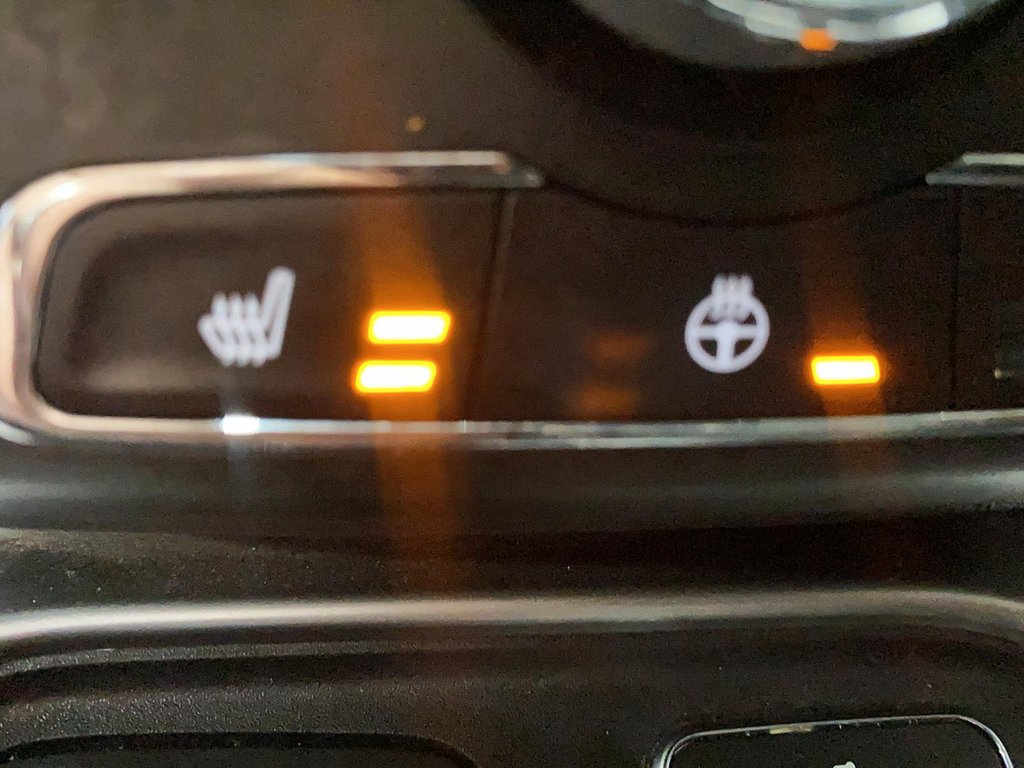 2018 Jeep Compass in Sept-Îles, Quebec - 16 - w1024h768px