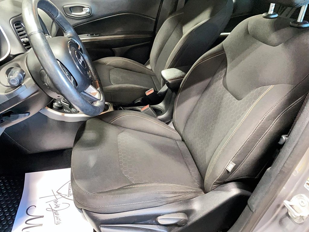 2018 Jeep Compass in Sept-Îles, Quebec - 11 - w1024h768px