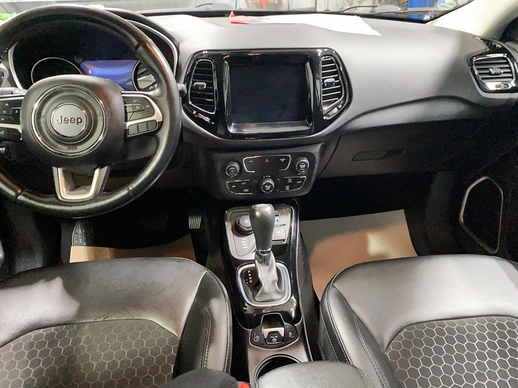 2020 Jeep Compass in Sept-Îles, Quebec - 8 - w1024h768px
