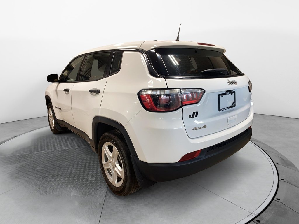Jeep Compass Sport 2024 à Chicoutimi, Québec - 4 - w1024h768px