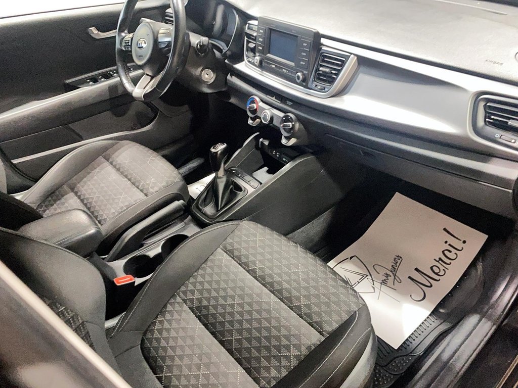 Kia Rio 5-door  2018 à Jonquière, Québec - 20 - w1024h768px