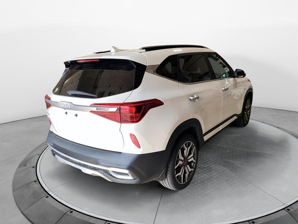 Kia Seltos  2023 à Jonquière, Québec - 7 - w1024h768px