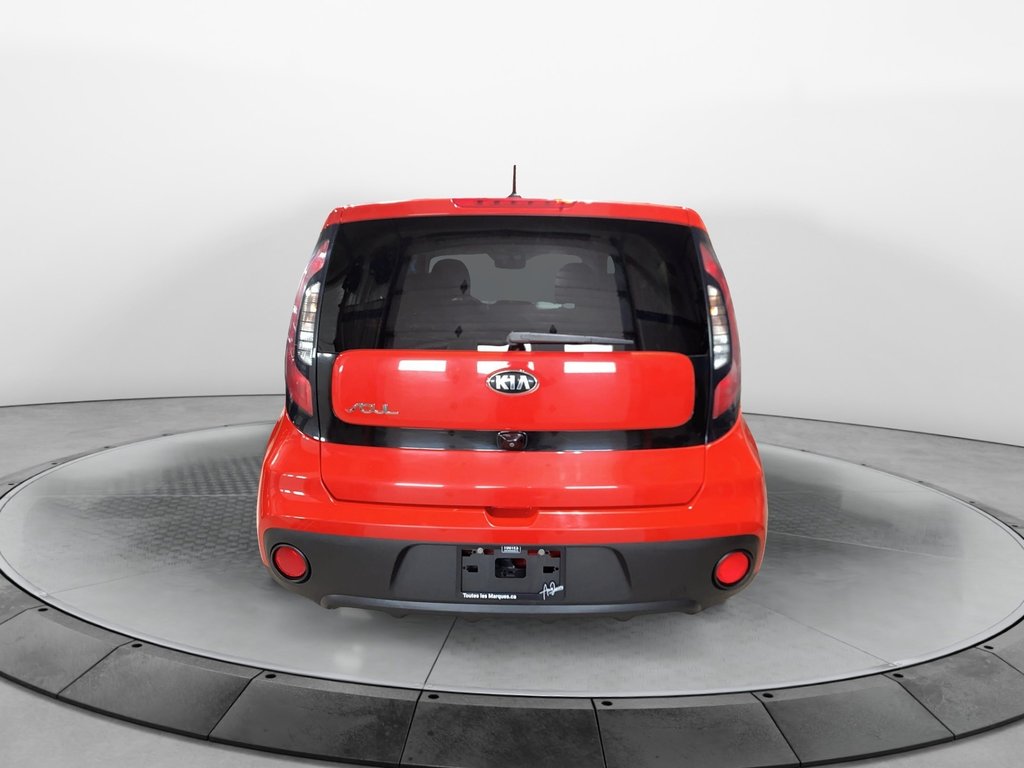 2019 Kia Soul in Baie-Comeau, Quebec - 3 - w1024h768px