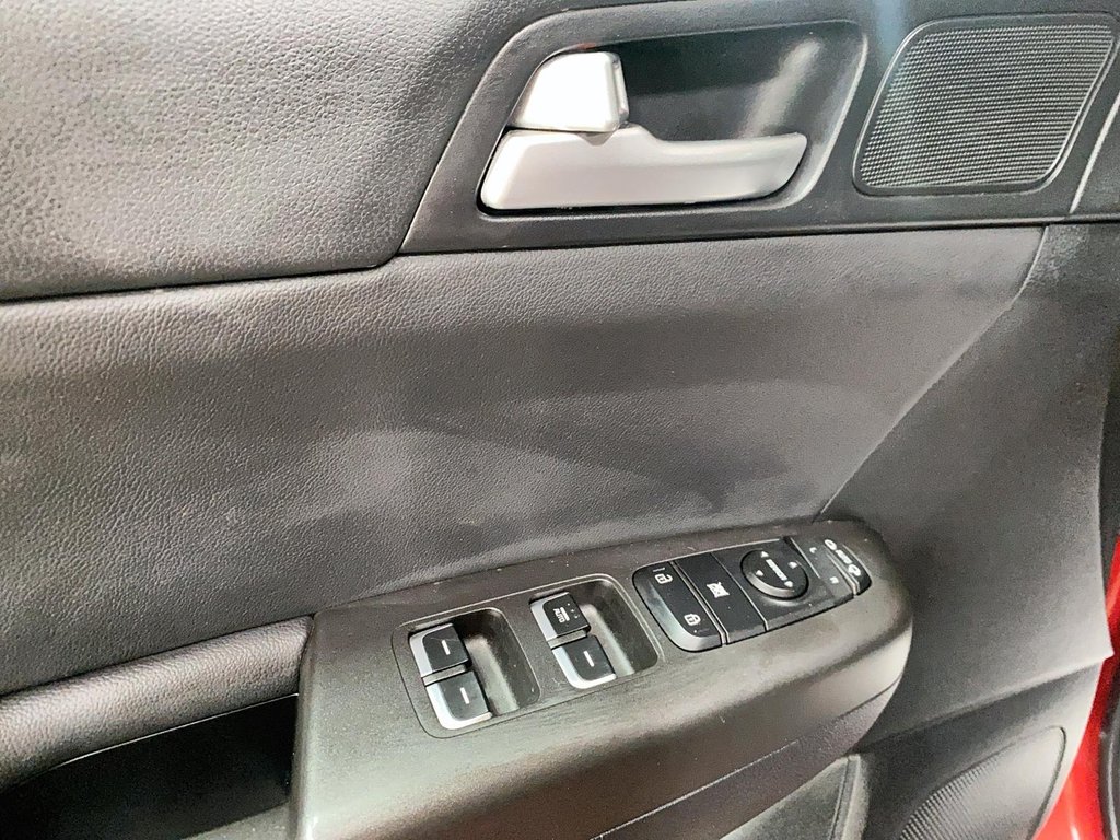 Kia Sportage  2022 à Chicoutimi, Québec - 11 - w1024h768px