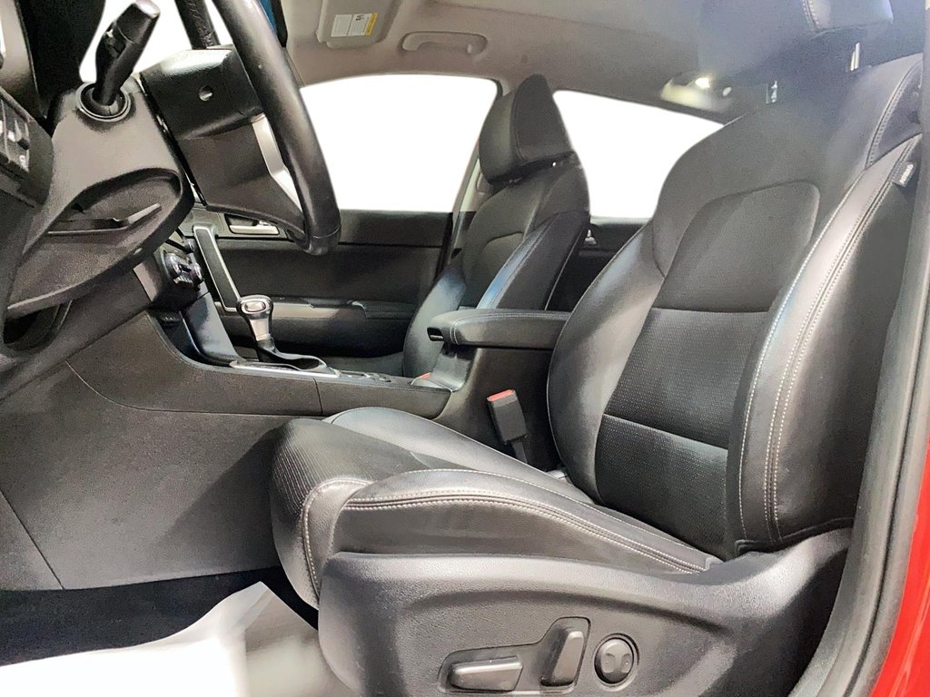 Kia Sportage  2022 à Chicoutimi, Québec - 9 - w1024h768px