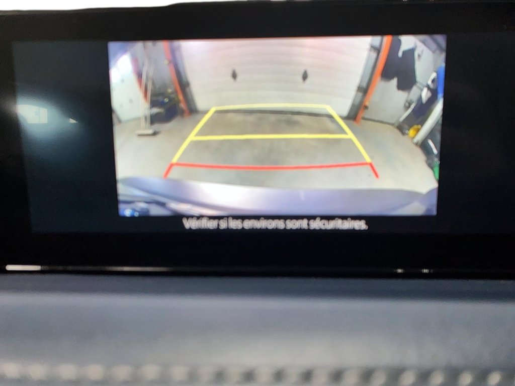 2021 Mazda CX-30 in Sept-Îles, Quebec - 17 - w1024h768px