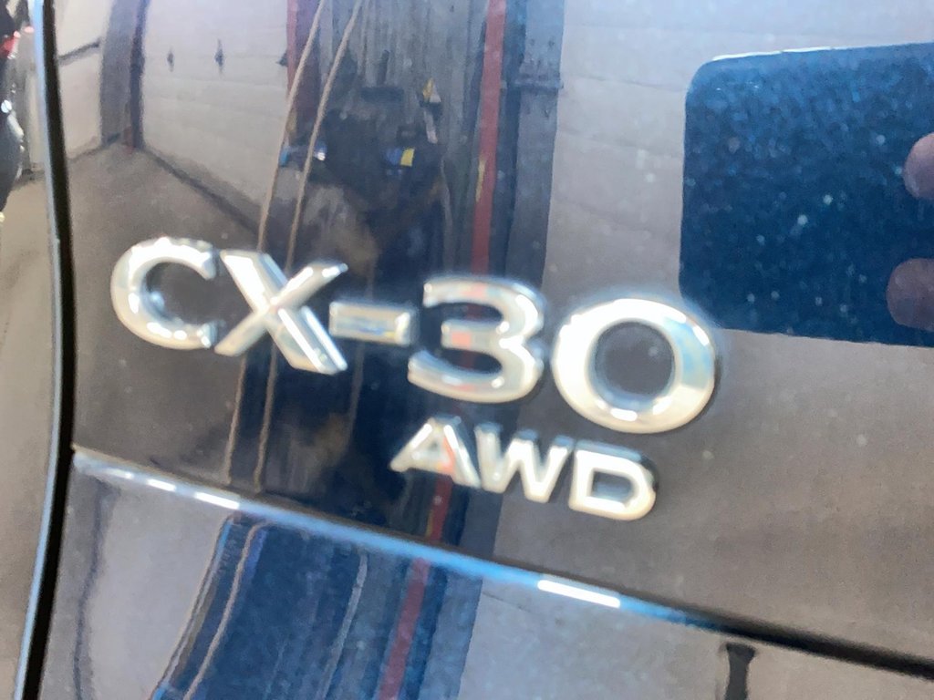 2021 Mazda CX-30 in Sept-Îles, Quebec - 16 - w1024h768px