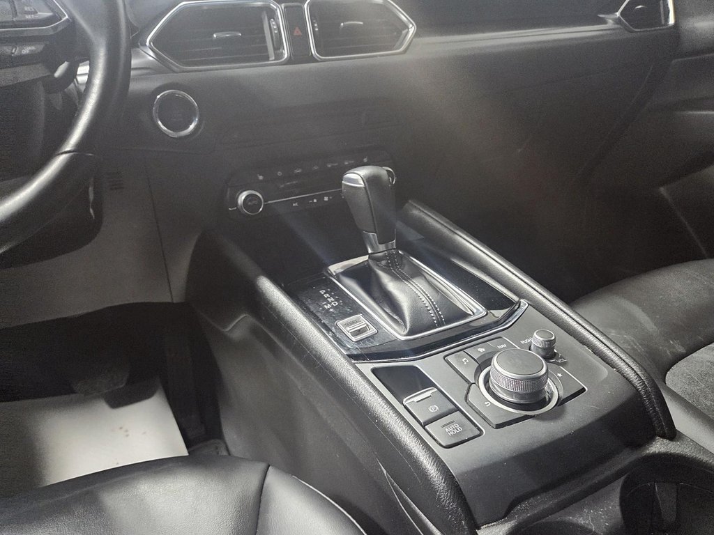 2021 Mazda CX-5 in Jonquière, Quebec - 13 - w1024h768px