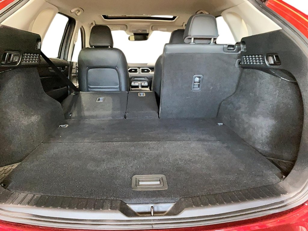 2022 Mazda CX-5 in Baie-Comeau, Quebec - 7 - w1024h768px