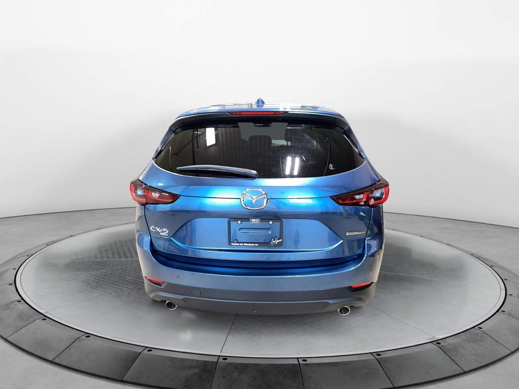 2023 Mazda CX-5 in Baie-Comeau, Quebec - 4 - w1024h768px