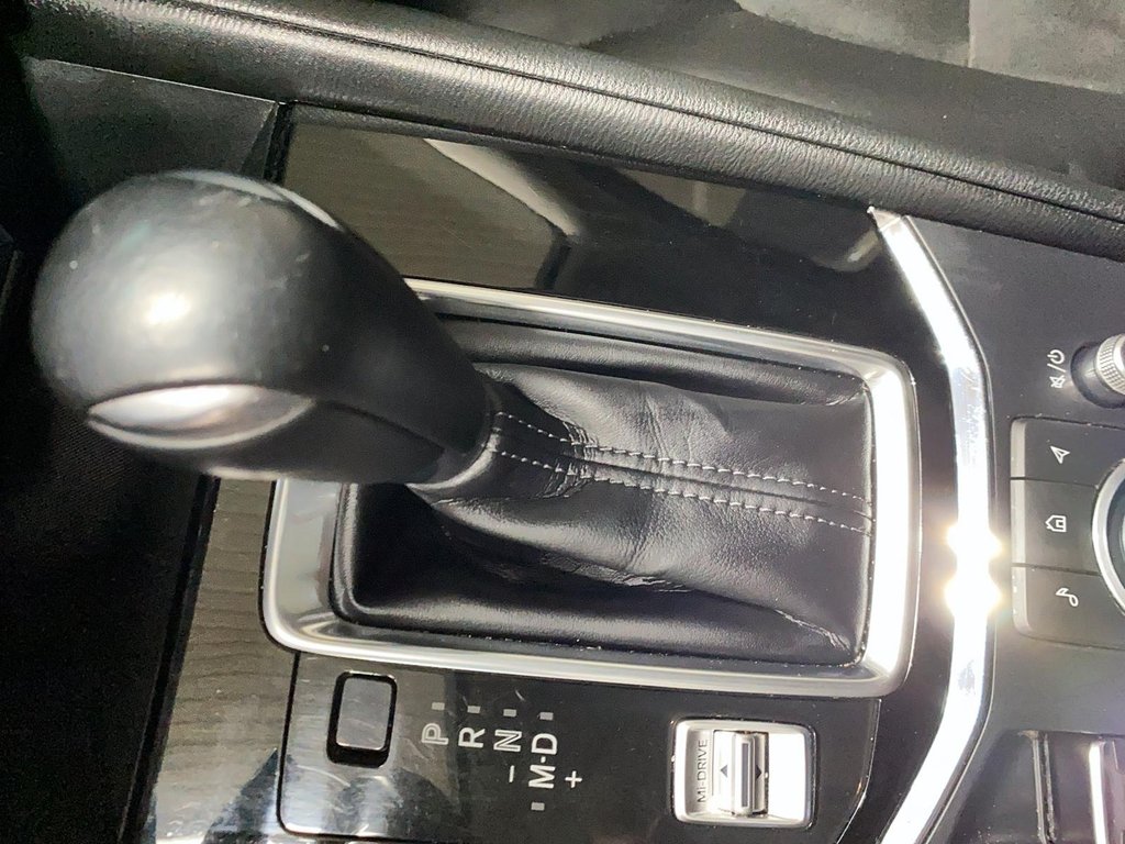 2023 Mazda CX-5 in Baie-Comeau, Quebec - 13 - w1024h768px
