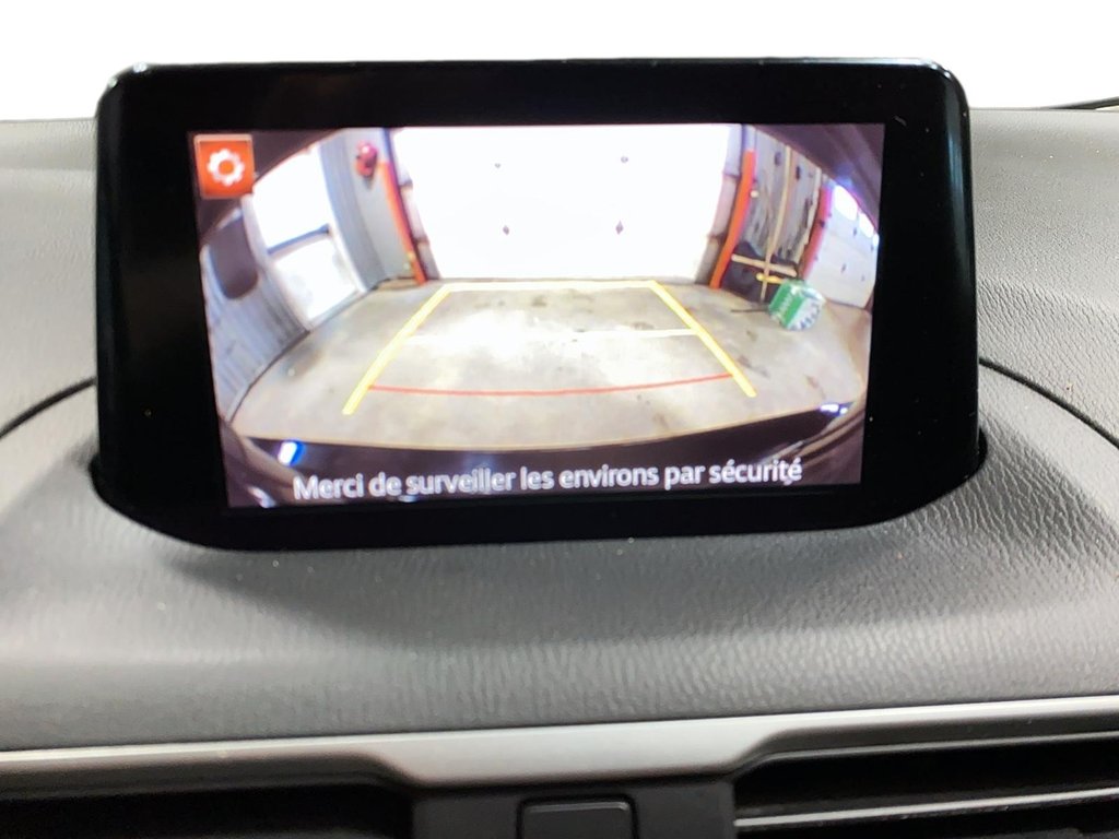 2018 Mazda 3 in Jonquière, Quebec - 18 - w1024h768px
