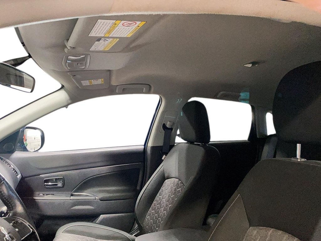 2022 Mitsubishi RVR in Baie-Comeau, Quebec - 12 - w1024h768px