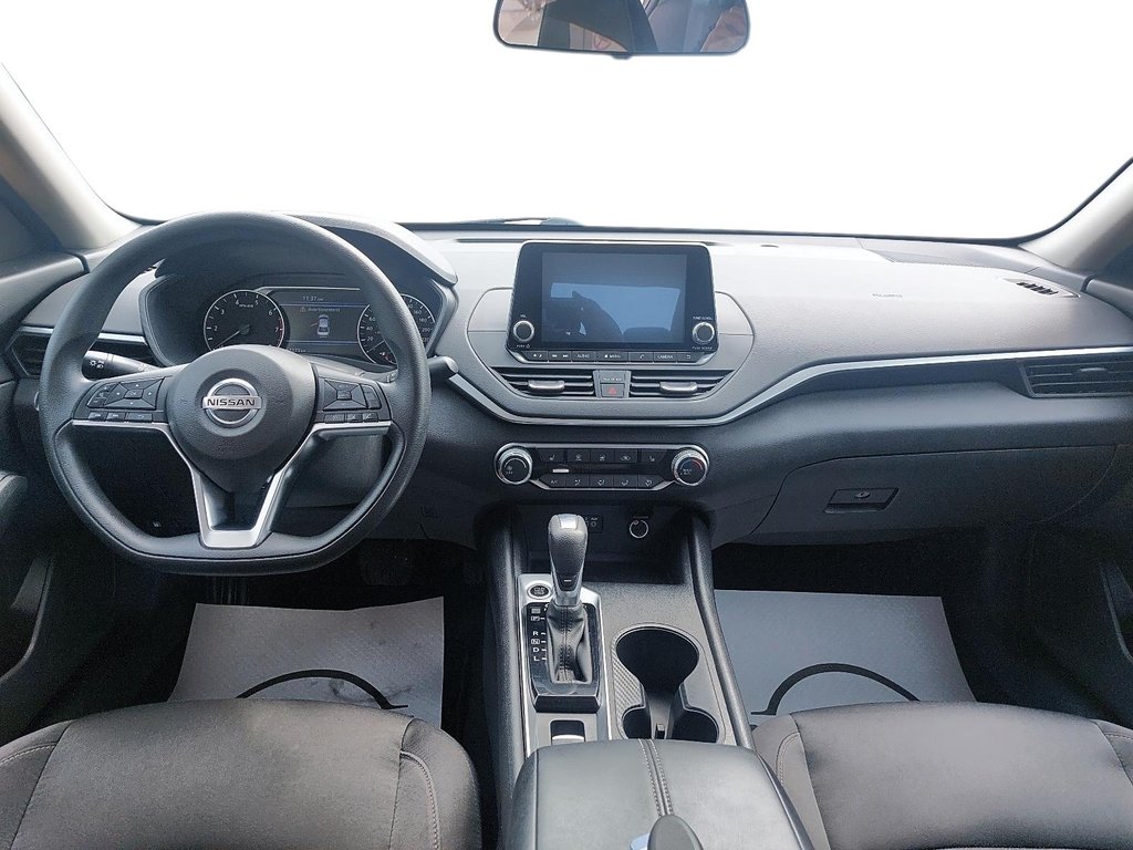 2020 Nissan Altima in Jonquière, Quebec - 10 - w1024h768px
