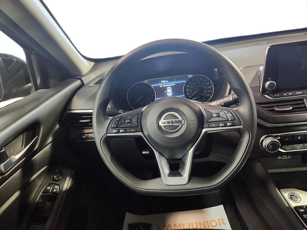 2021 Nissan Altima in Baie-Comeau, Quebec - 14 - w1024h768px