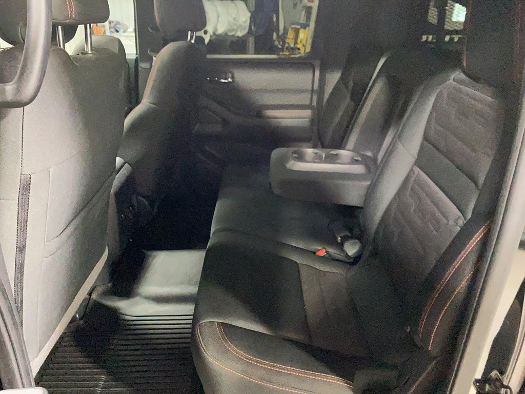 2022 Nissan Frontier Pro 4x in Chicoutimi, Quebec - 8 - w1024h768px
