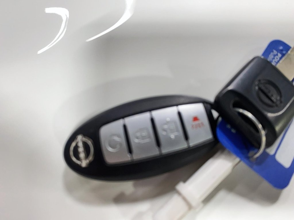 2022 Nissan Frontier in Sept-Îles, Quebec - 22 - w1024h768px