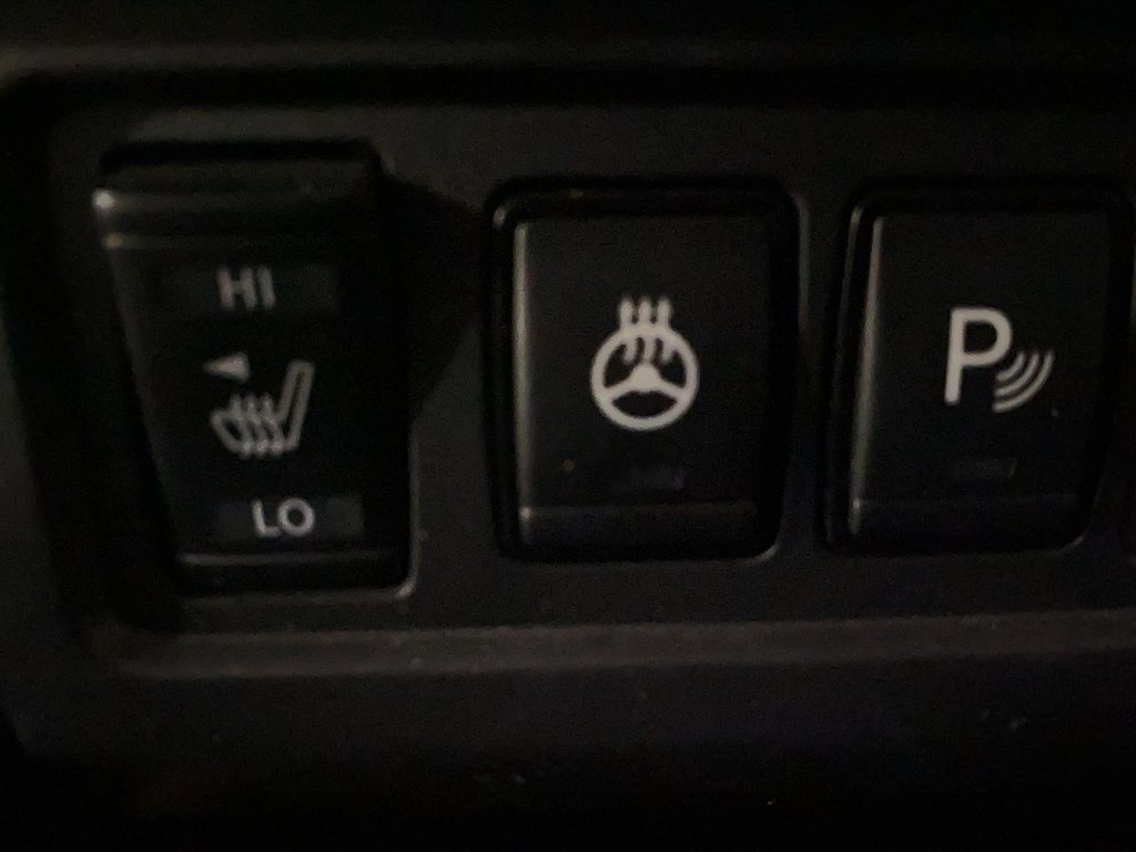 2023 Nissan Frontier in Jonquière, Quebec - 15 - w1024h768px