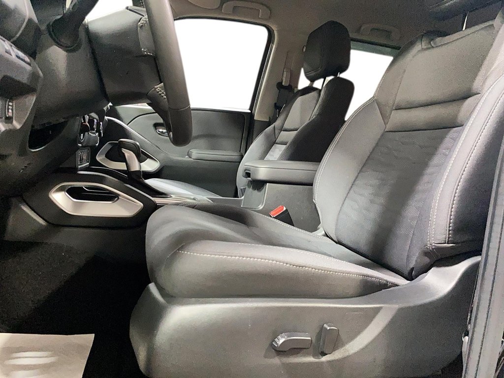 Nissan Frontier SV 2024 à Chicoutimi, Québec - 8 - w1024h768px