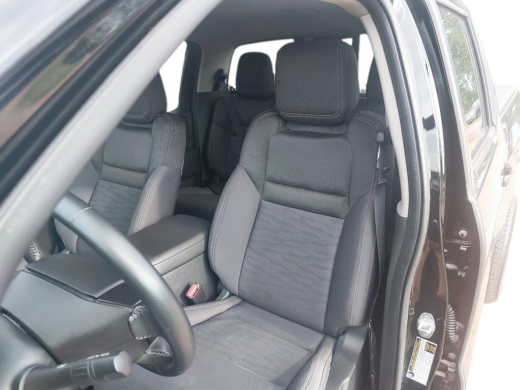 2024 Nissan Frontier in Baie-Comeau, Quebec - 8 - w1024h768px