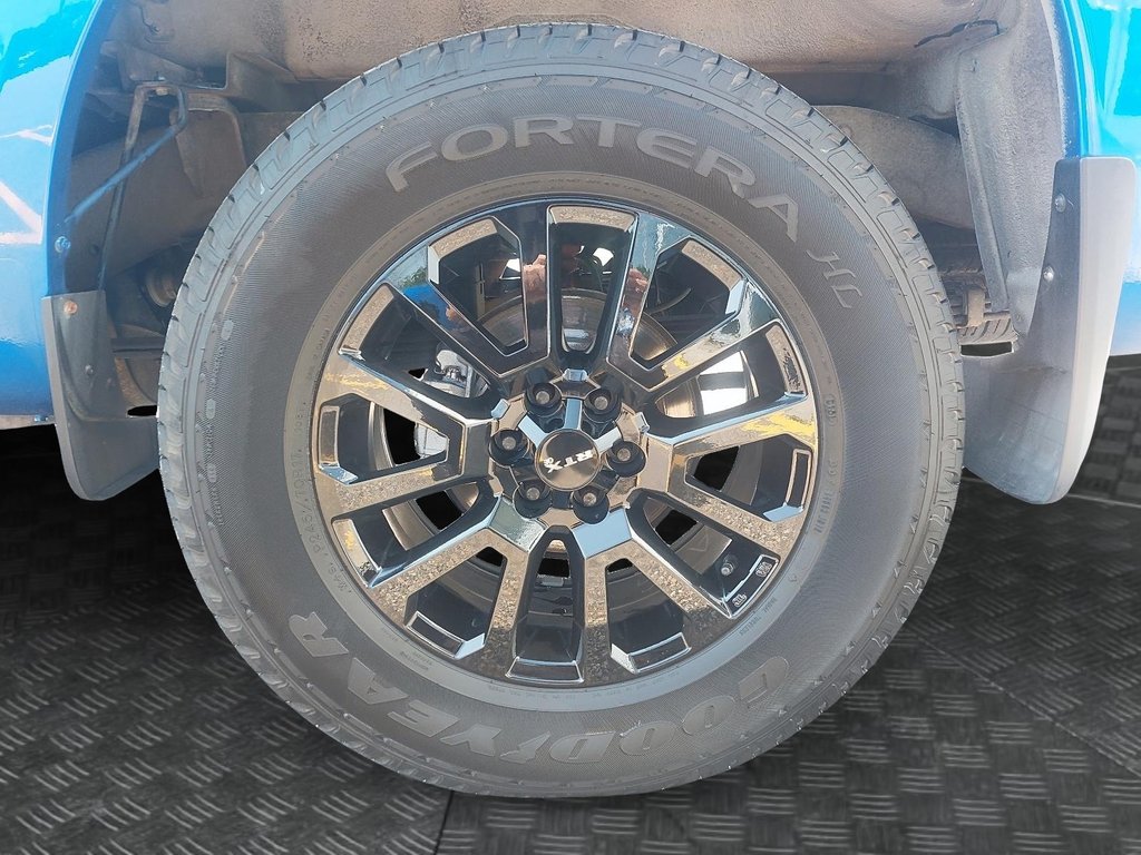 Nissan Frontier SV 2024 à Chicoutimi, Québec - 7 - w1024h768px