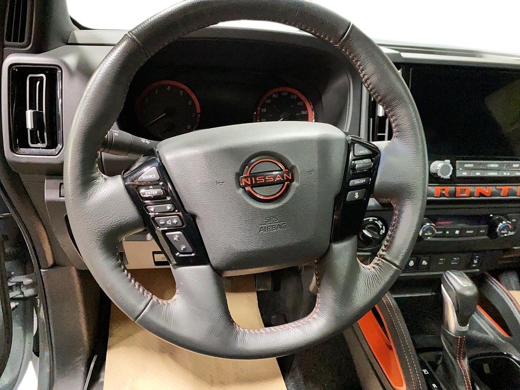 2025 Nissan Frontier PRO-4X in Chicoutimi, Quebec - 13 - w1024h768px