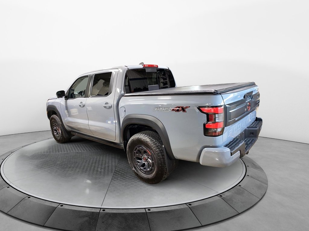 2025 Nissan Frontier PRO-4X in Chicoutimi, Quebec - 5 - w1024h768px