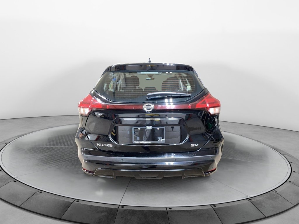 2021 Nissan Kicks in Sept-Îles, Quebec - 3 - w1024h768px
