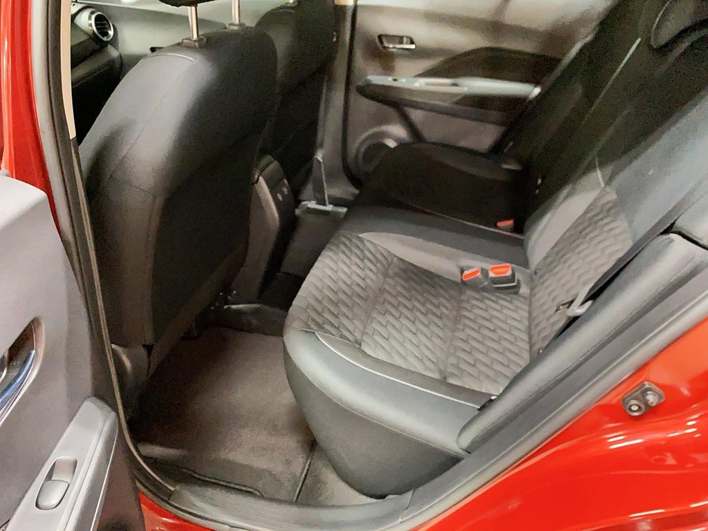 2022 Nissan Kicks SV in Chicoutimi, Quebec - 11 - w1024h768px