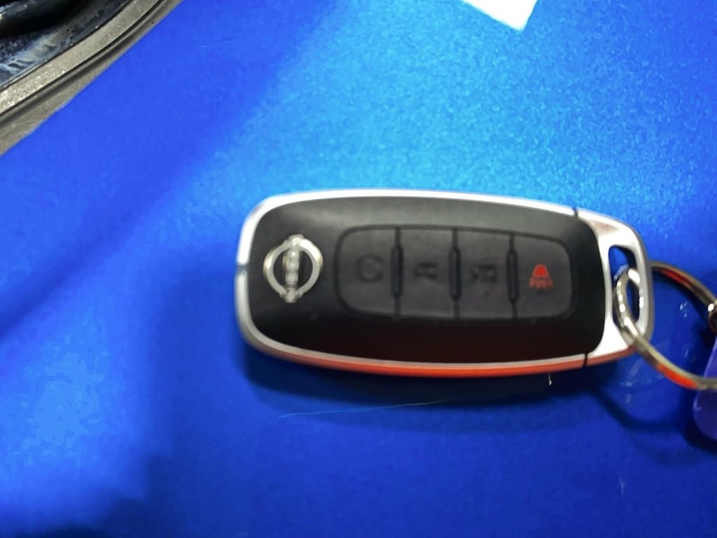 2023 Nissan Kicks in Baie-Comeau, Quebec - 18 - w1024h768px