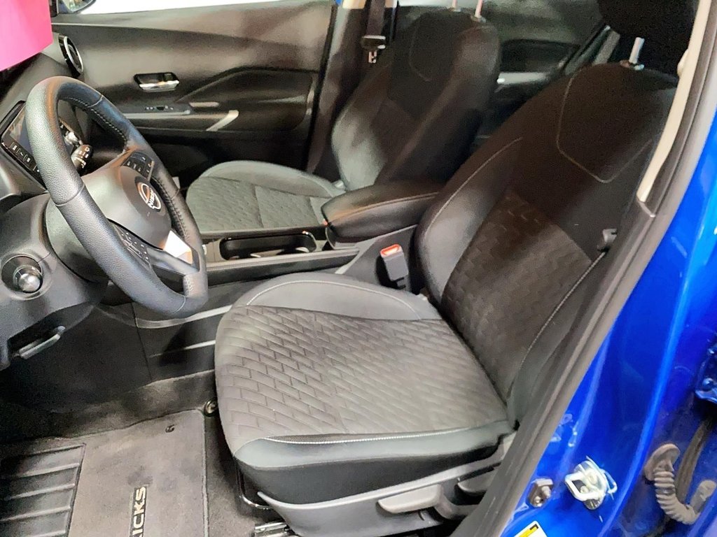 2023 Nissan Kicks in Baie-Comeau, Quebec - 10 - w1024h768px