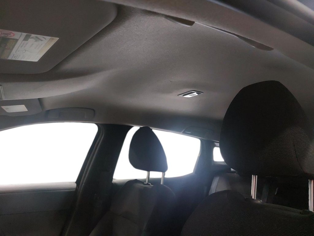 Nissan Kicks S 2025 à Chicoutimi, Québec - 17 - w1024h768px