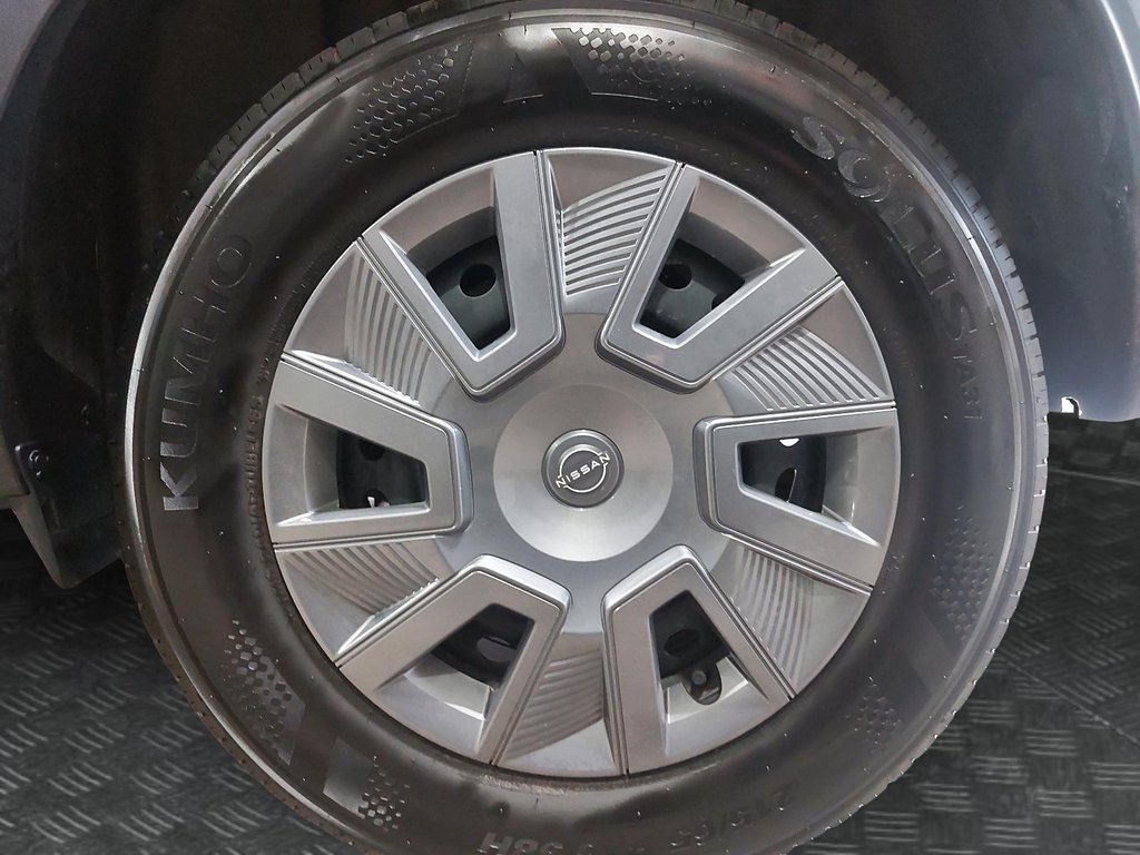 Nissan Kicks S 2025 à Chicoutimi, Québec - 7 - w1024h768px
