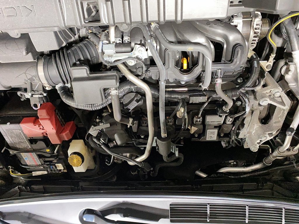 2025 Nissan Kicks in Jonquière, Quebec - 7 - w1024h768px