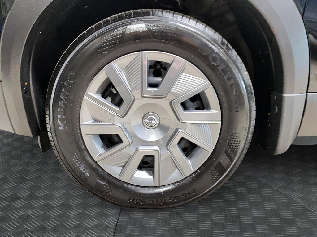 Nissan Kicks  2025 à Baie-Comeau, Québec - 6 - w1024h768px