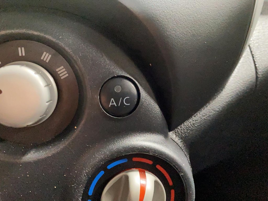 2019 Nissan Micra in Baie-Comeau, Quebec - 25 - w1024h768px