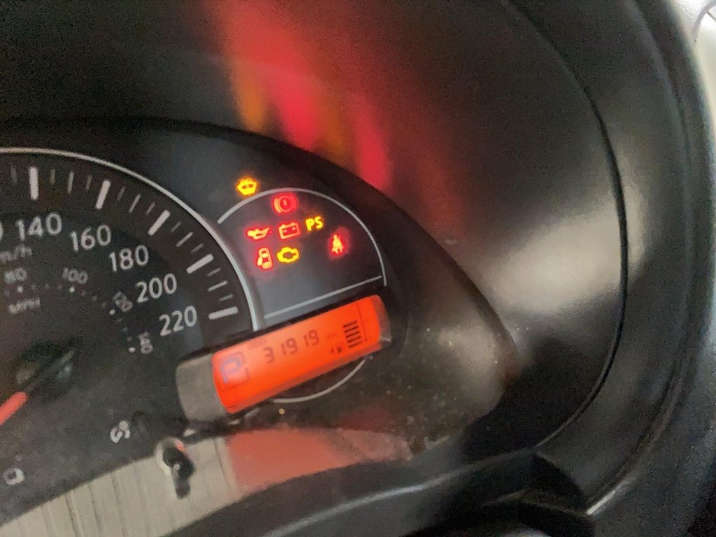 2019 Nissan Micra in Baie-Comeau, Quebec - 19 - w1024h768px