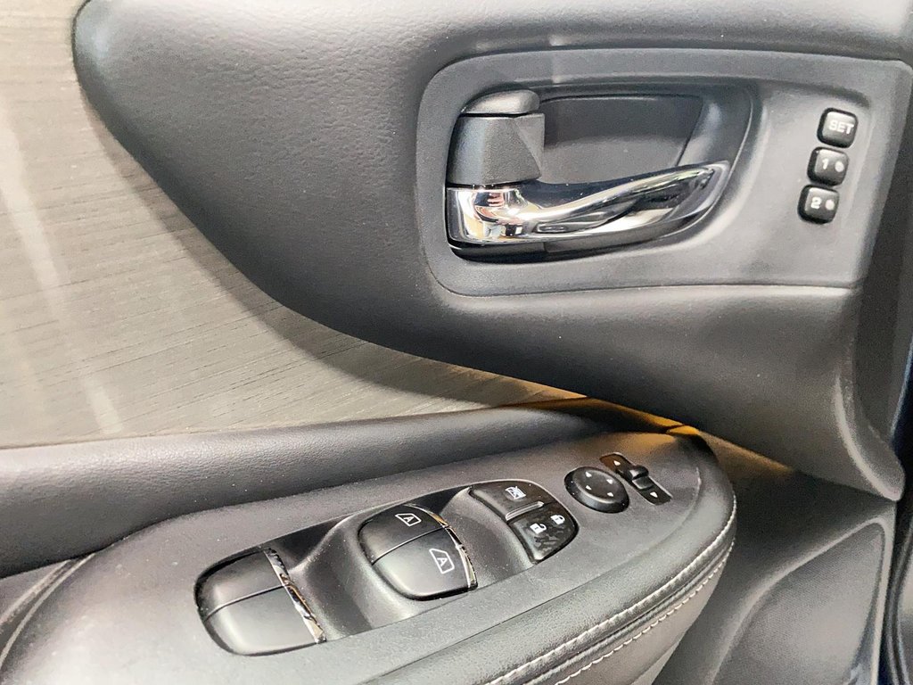2018 Nissan Murano in Jonquière, Quebec - 11 - w1024h768px