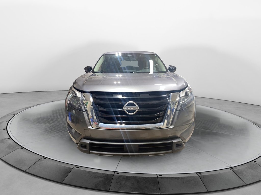 Nissan Pathfinder  2023 à Jonquière, Québec - 3 - w1024h768px