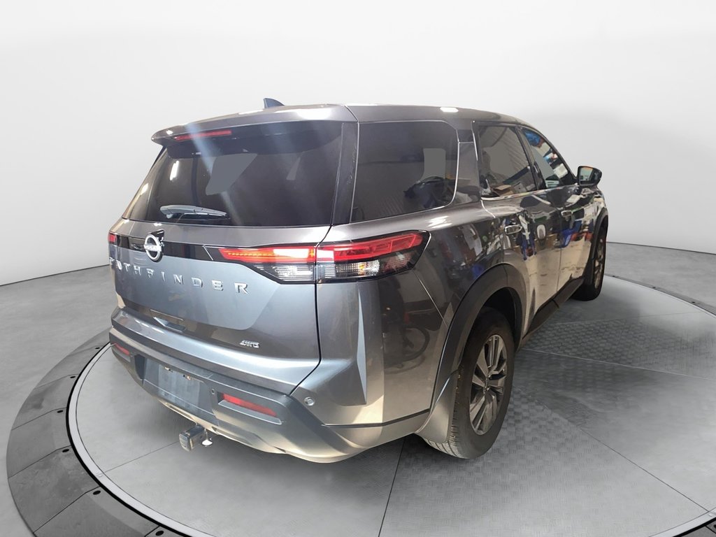 Nissan Pathfinder  2023 à Jonquière, Québec - 4 - w1024h768px