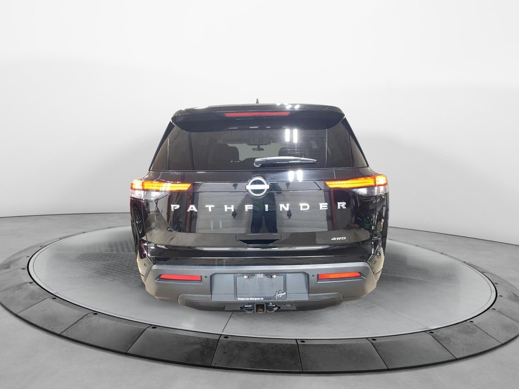 2024 Nissan Pathfinder in Baie-Comeau, Quebec - 3 - w1024h768px