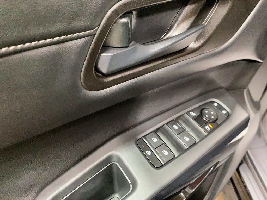2024 Nissan Pathfinder in Baie-Comeau, Quebec - 11 - w1024h768px