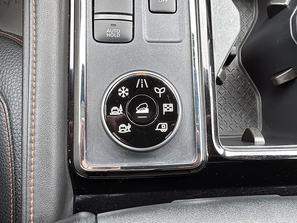 2025 Nissan Pathfinder in Sept-Îles, Quebec - 16 - w1024h768px