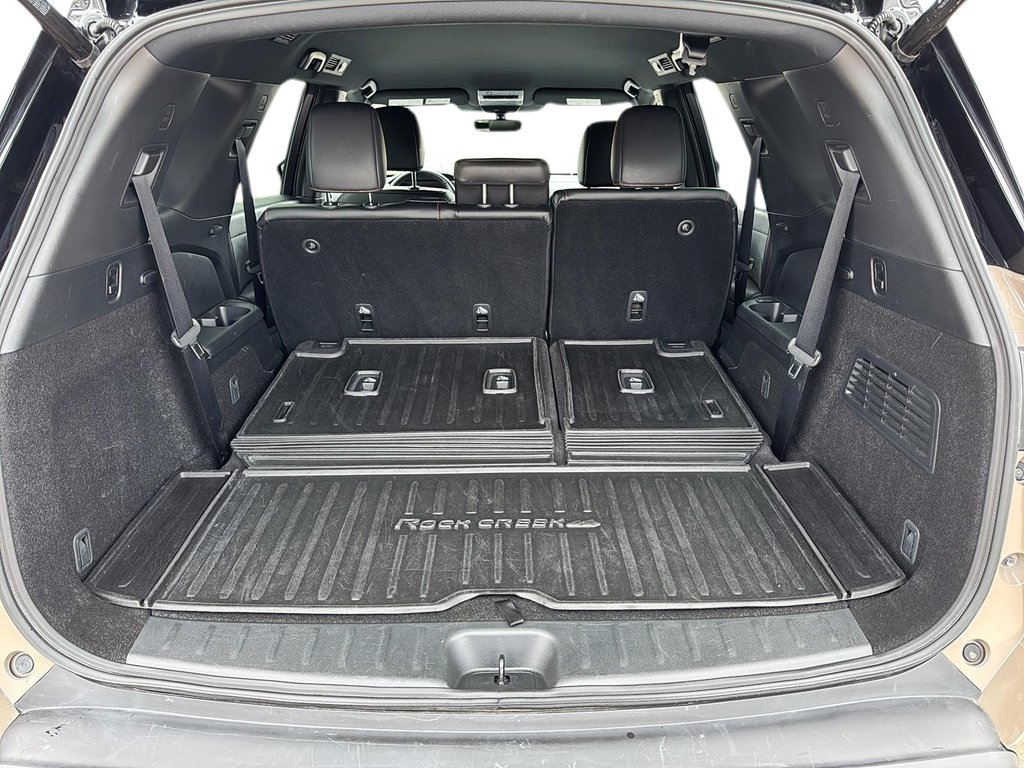 2025 Nissan Pathfinder in Sept-Îles, Quebec - 6 - w1024h768px