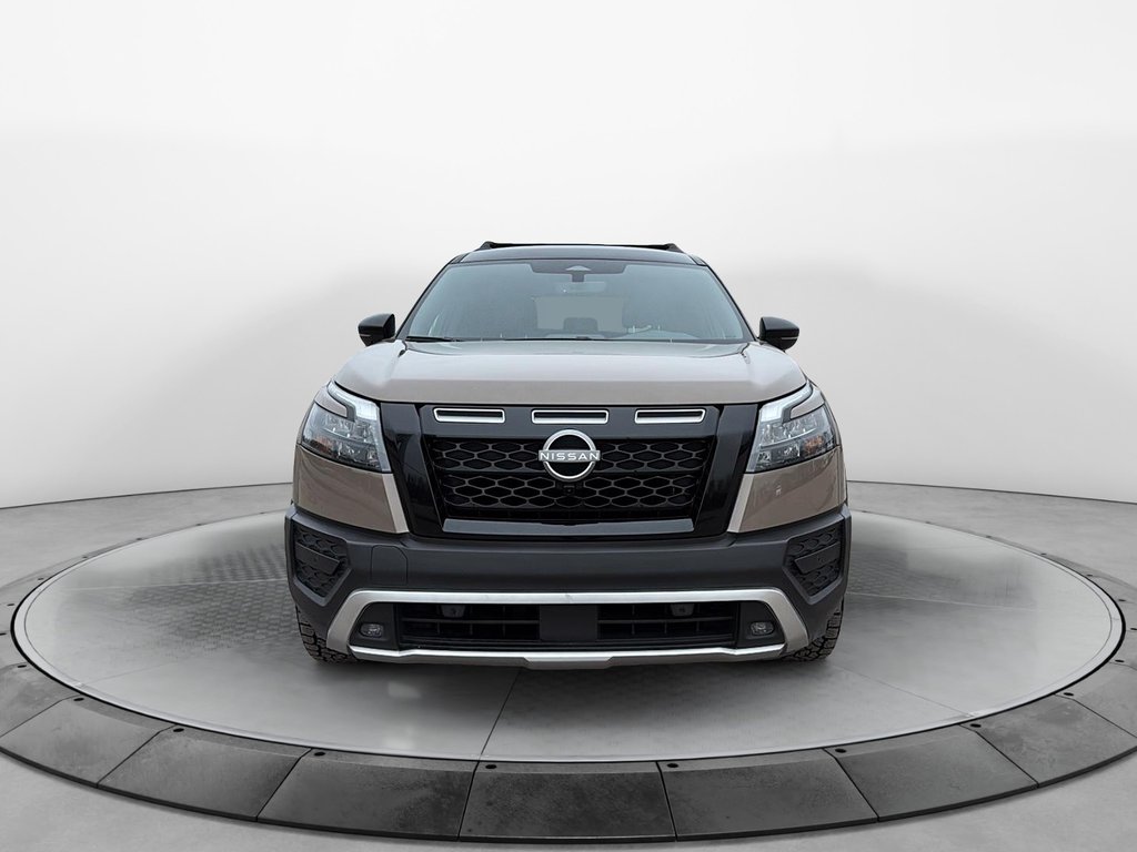 2025 Nissan Pathfinder in Sept-Îles, Quebec - 2 - w1024h768px